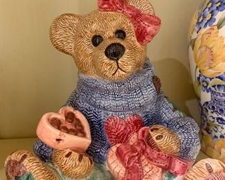 Boyd’s Bear cookie jar