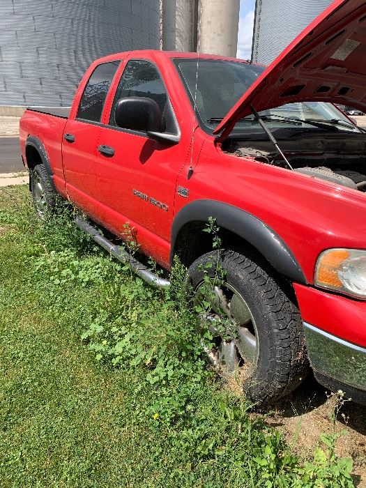 2003 Ram 5.7 151k
WILL SELL BEFORE THE SALE! 