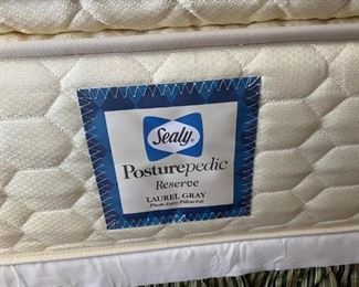 Sealy Posture pedic mattress
