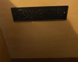 Magnussen dresser