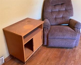 MCM credenza/recliner