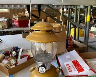 Coleman lantern 2 73 Harvest Gold Bond