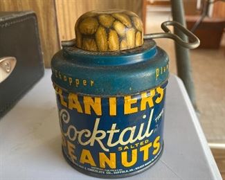 Planters peanuts grinder