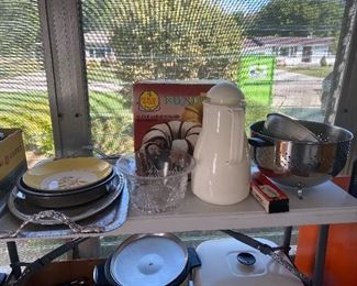 Assorted household 
