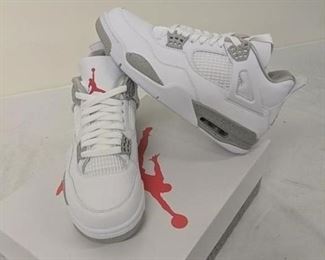 Air Jordan "White Oreos" 4s Retro New in Box