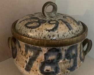 Large Pottery Bowl w/Lid