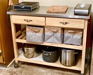 Kitchen cart on wheels, kitchen items