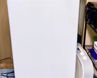 PRE-SALE AVAILABLE:  Upright Kenmore fridge/freezer (front view) $100