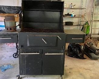 Brinkmann Charcoal Grill,