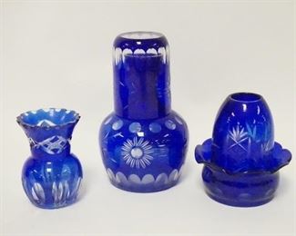 1041	3 PIECE COBALT CUT TO CLEAR, TUMBLE UP, FAIRY LAMP & SMALL VASE W/RIM CHIP
