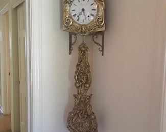 Ornate brass clock. More info to come.