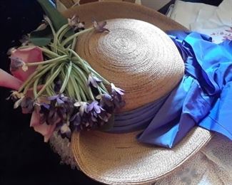 Sooooooooo appealing. Vintage, vintage, vintage!