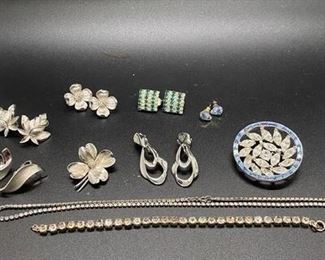 Vintage Silver Tone Jewelry Lot