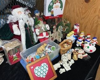 Christmas ornaments, snowman, Santas