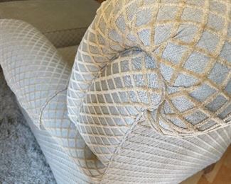 Ethan allen avery chair hot sale
