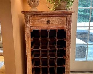 Store and display your entertaining essentials in this Wine Bar, a stylish alternative to built-in cabinetry.  (14" D x 25" L x 45" H)
