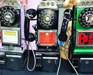Antique Pay Phones in Orlando