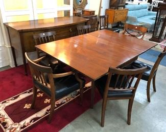 English Mahogany Table for sale