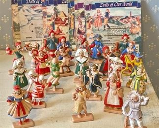 Dolls of the World USA Figures