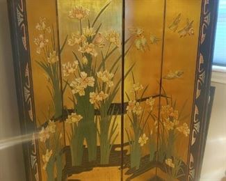Beautiful Oriental panel with decor on both sides