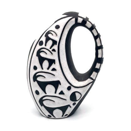 Lot 001
Marianne Starck "Tribal" Series Vase No. 5550