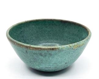 Lot 035
Mangum Pottery Hand Thrown Bowl