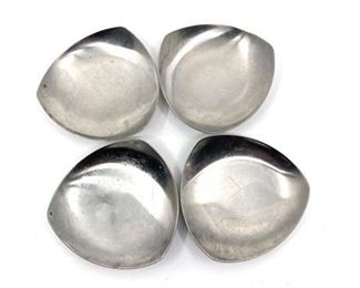 Lot 179
MCM Danish Nut Bowls