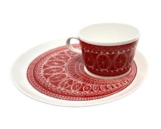 Lot 324-1
1961 Arabia Cup & Plate Set By Kaj Franck