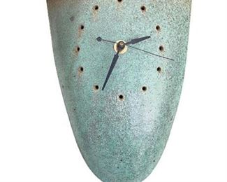 Lot 468
Mangum Pottery Shield Clock