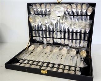 Flatware Set, 51 Pieces, In Carry Case