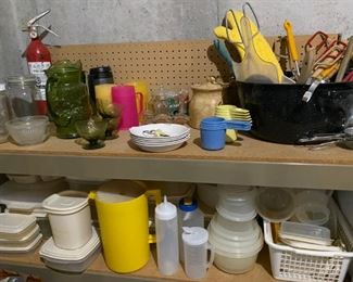 Kitchen Items - Large Selection of Tupperware