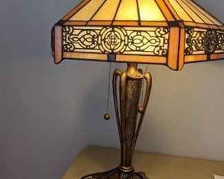 Slag glass lamp with metal base