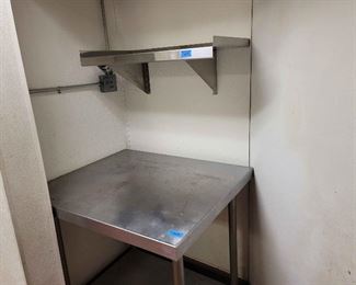 Vfd012 Stainless Steel Table With Ss Shelf