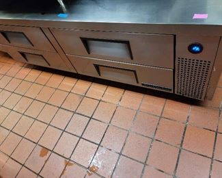 Vfd026 - True Manufacturing Stainless Steel Refrigerated Chef Base Model TRCB-72