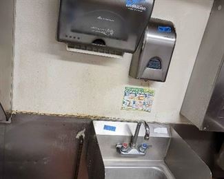 Vfd027 Stainless Steel Sink, EnMotion Hand Soap & Paper Towel Dispensers 