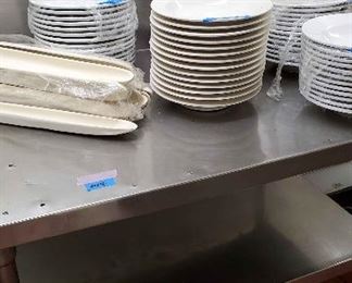 Vfd111 - Assorted Ceramic Dishware - Olive Boats, Dinner Plates, Bowls & More