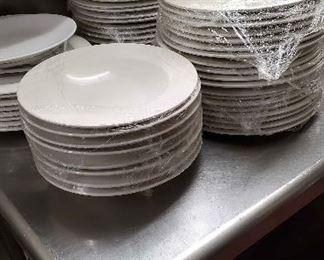 Vfd112 - Eighty-Seven 12" Ceramic Dinner Plates & Eight 11" Shallow Bowls/Plates