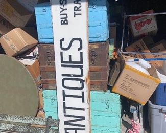 Trunks & Antiques Sign 
