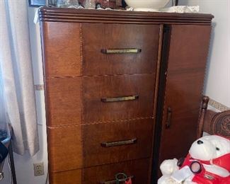 Solid Wood Dresser 