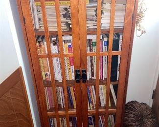 Bookcase 