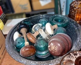 Insulators and door knobs 