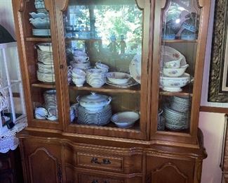 China Cabinet w Dish Sets 