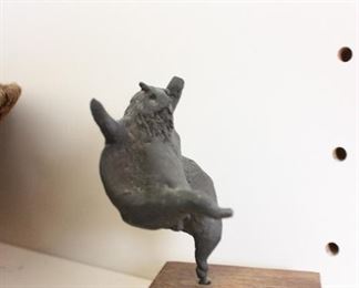 Bronze figural sculpture