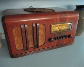 Antique Radio