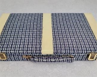 vintage rummy in a tweed case 