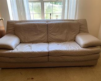 Leather Sofa in Good Condition $500 