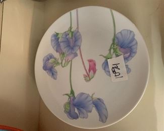 Decorative Dessert Plates $10/4