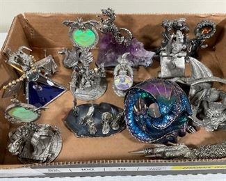 Wizards & dragons collectibles