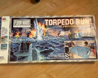 Vintage torpedo Run Game