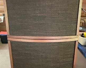 Bose 901 Series IV Speakers